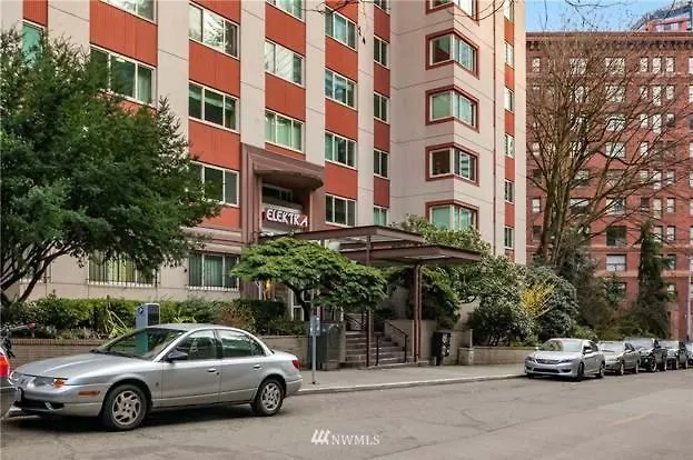 Eclectic Downtown & Cap Hill King Bed & Kitchen Villa Seattle